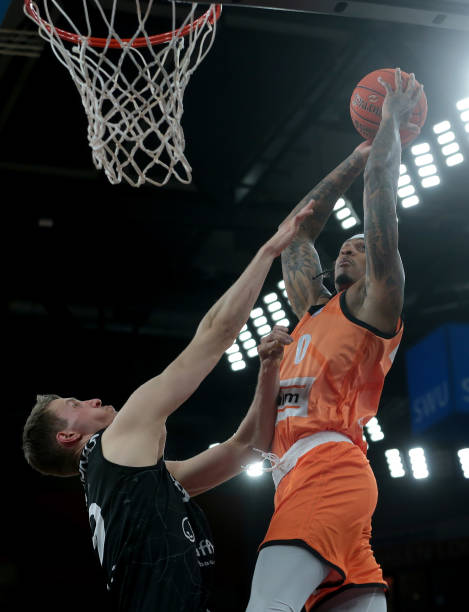 世俱杯8强出炉：欧洲5队+巴西双雄 皇马vs多特 2场重磅对决